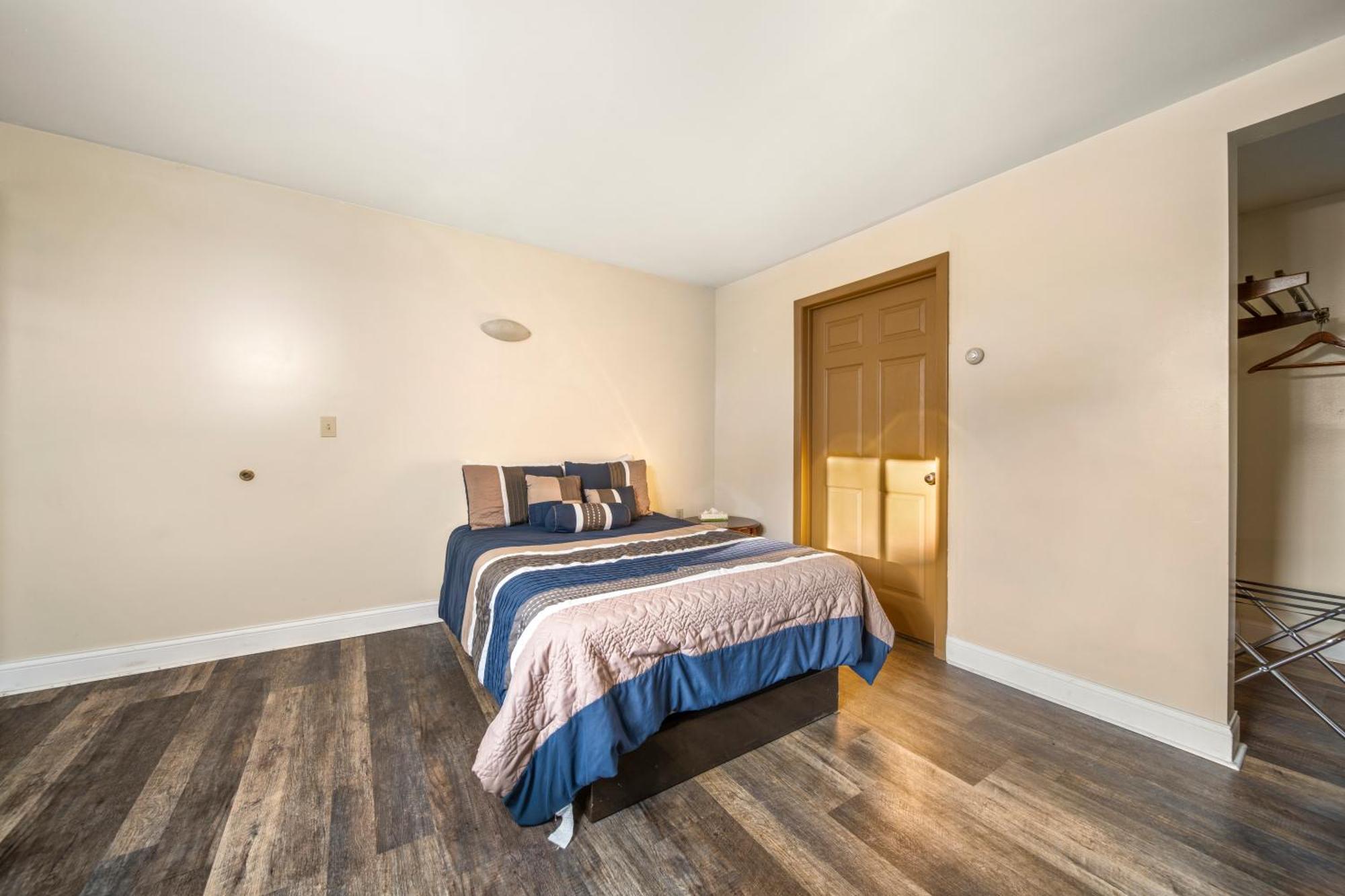 Thumb Heritage Inn Sandusky Экстерьер фото